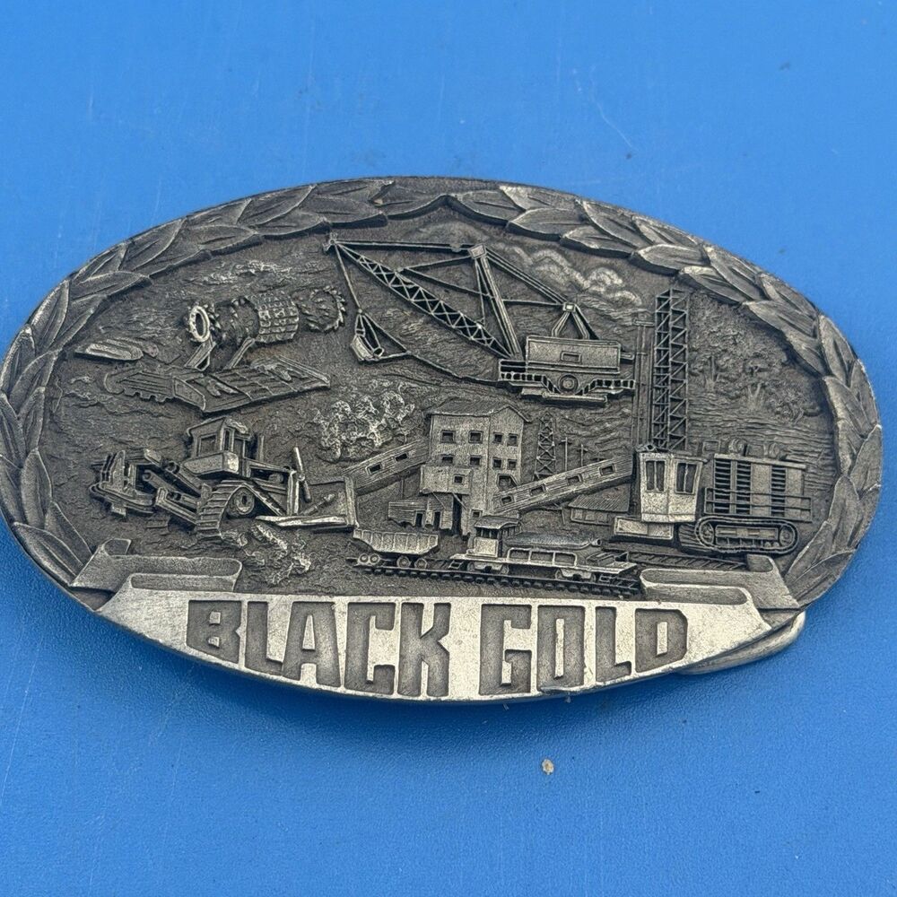 Vintage 1982 Black Gold Oilfield Pewter Belt Buckle Indiana Metal Craft Oil Rig